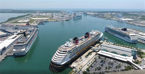 cruises from port canaveral.